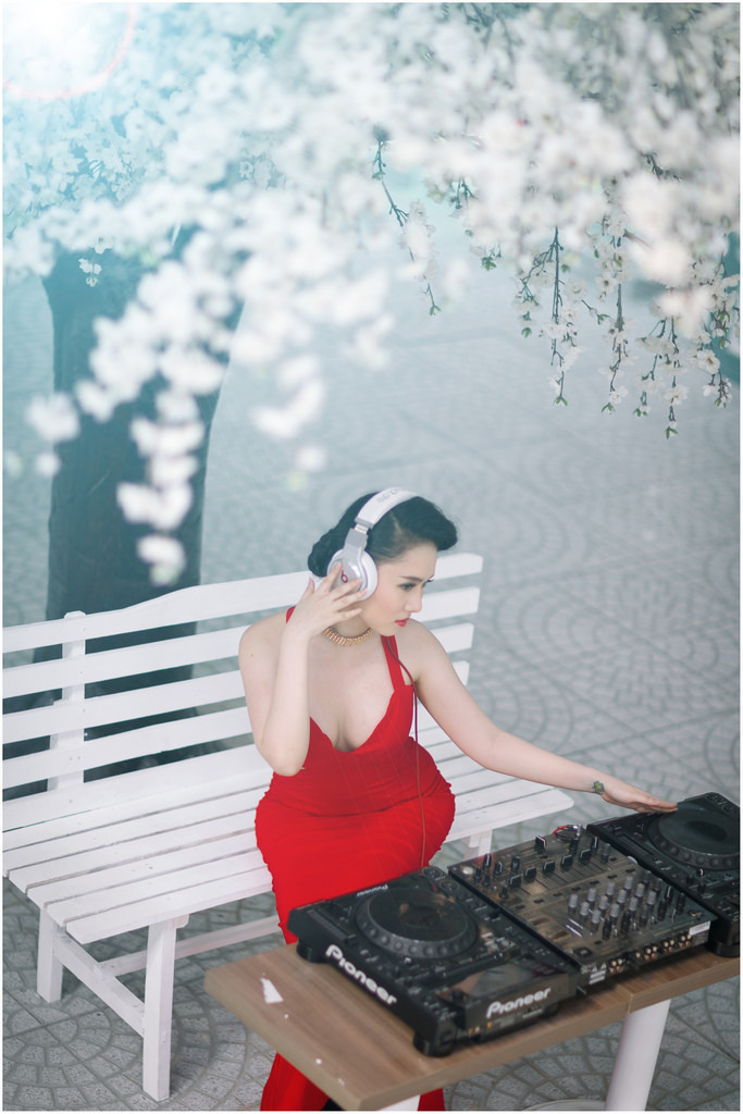 女伯爵